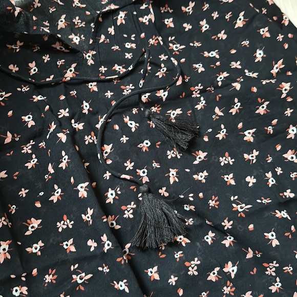 Billabong Floral Boho Peasant Top - Picture 3 of 5